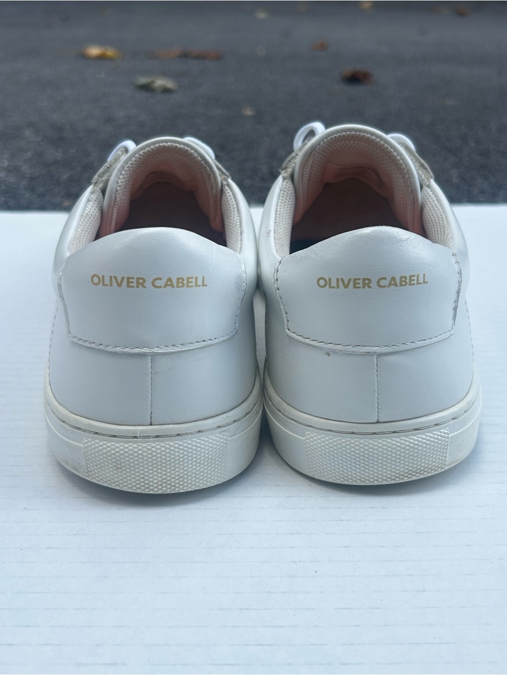 Oliver Cabell White Leather Low-Top Sneakers for Men - Picture 2 of 8